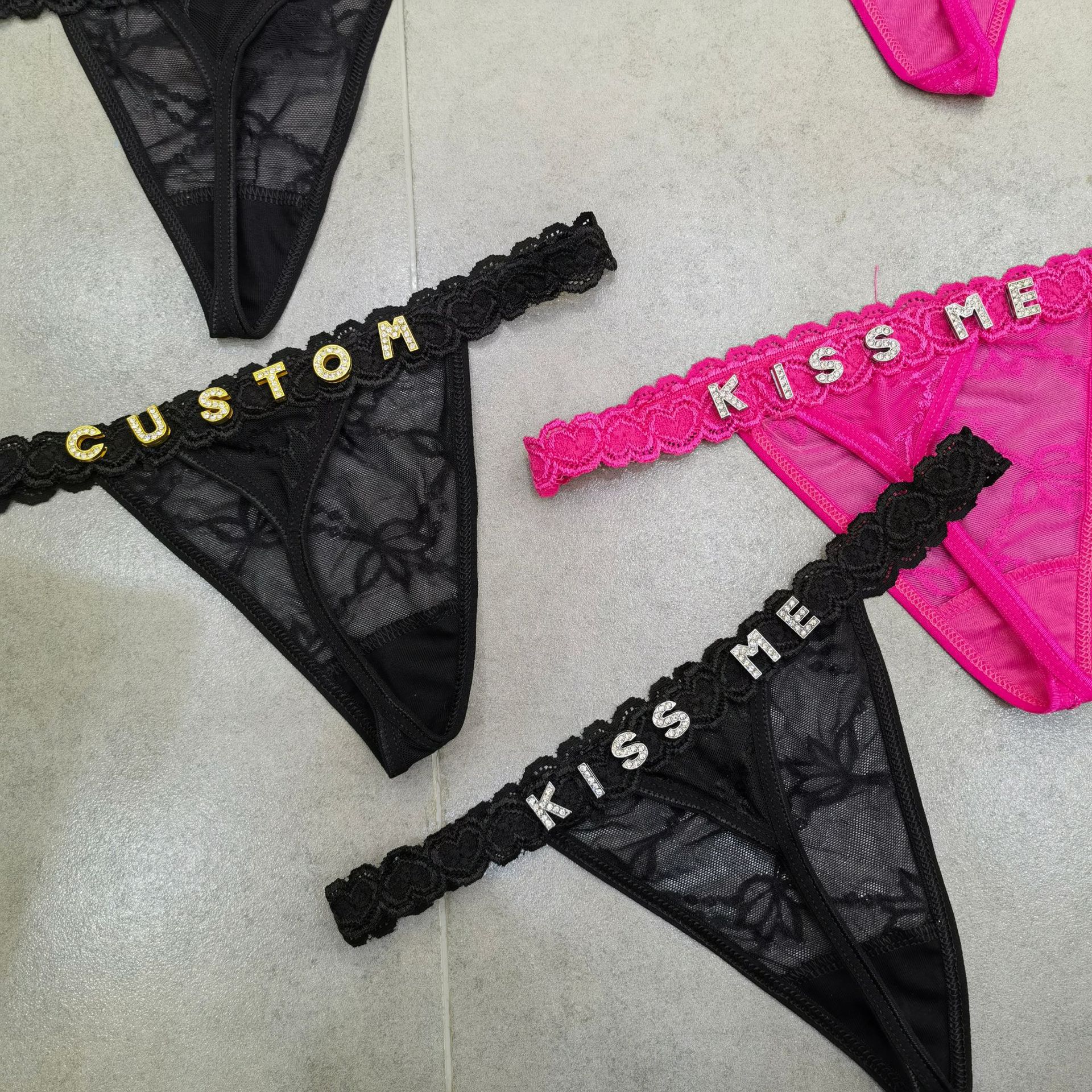 Customize Thongs Crystal Name  - Thong Bikini Women recensione e prezzo